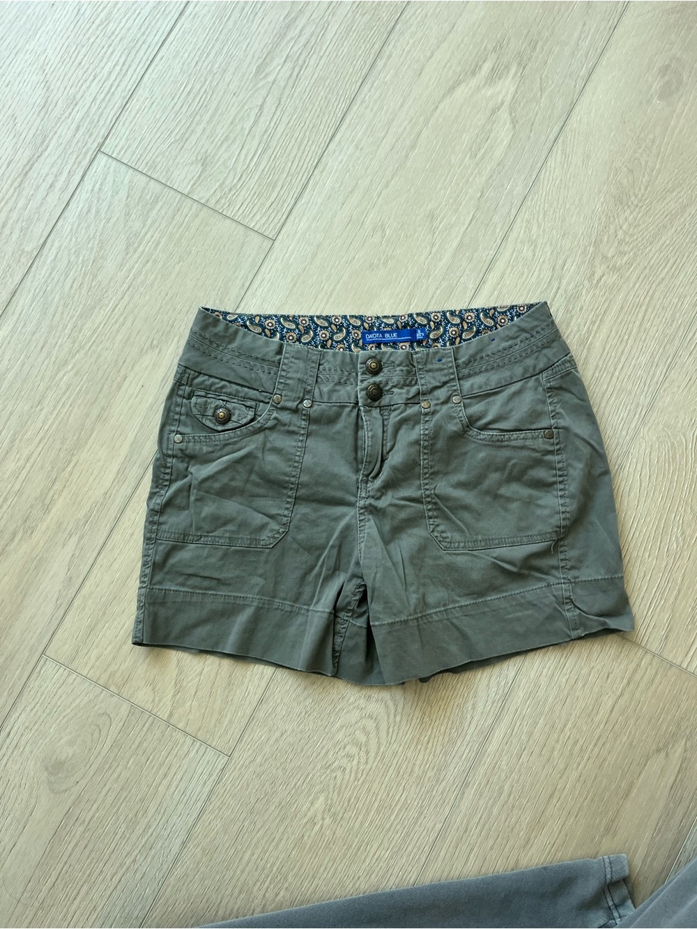 Utility Olive Cargo Shorts with Patterned Waistband